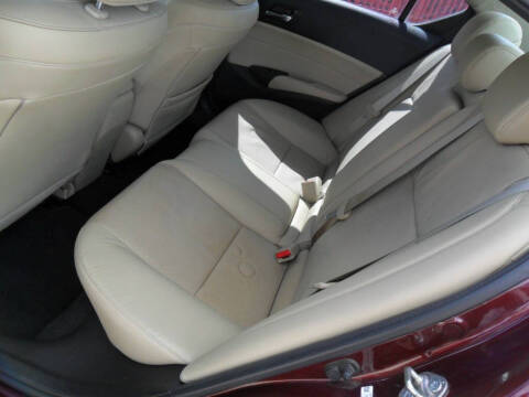 2015 Acura ILX 2.0L w/Tech