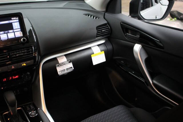 2026 Mitsubishi Eclipse Cross LE