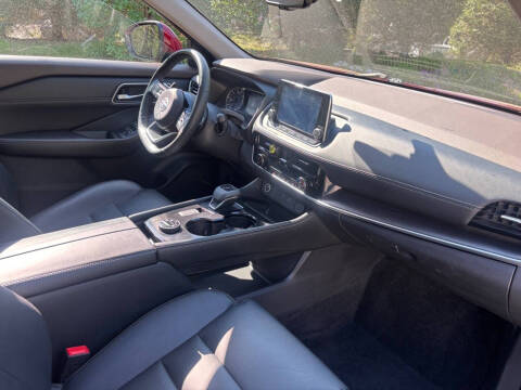 2021 Nissan Rogue SL