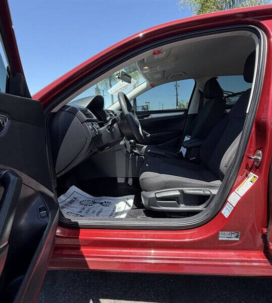 2017 Volkswagen Passat 1.8T S