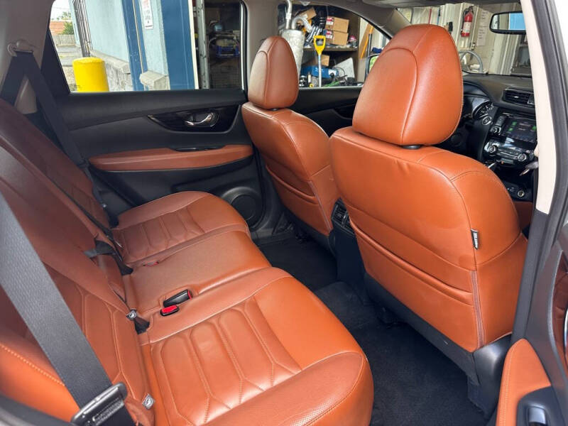 2019 Nissan Rogue S