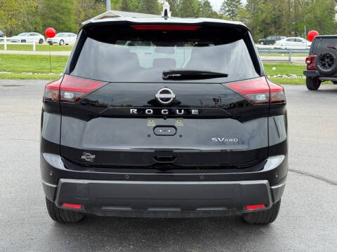 2024 Nissan Rogue SV