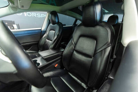 2021 Tesla Model 3 Standard Range Plus