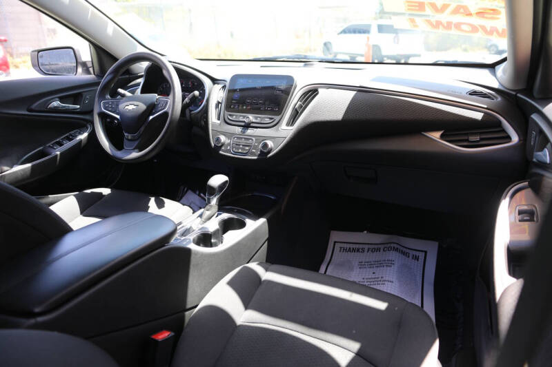 2023 Chevrolet Malibu LT