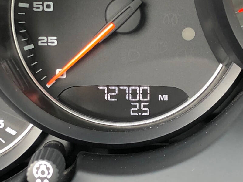 2013 Porsche Cayenne GTS