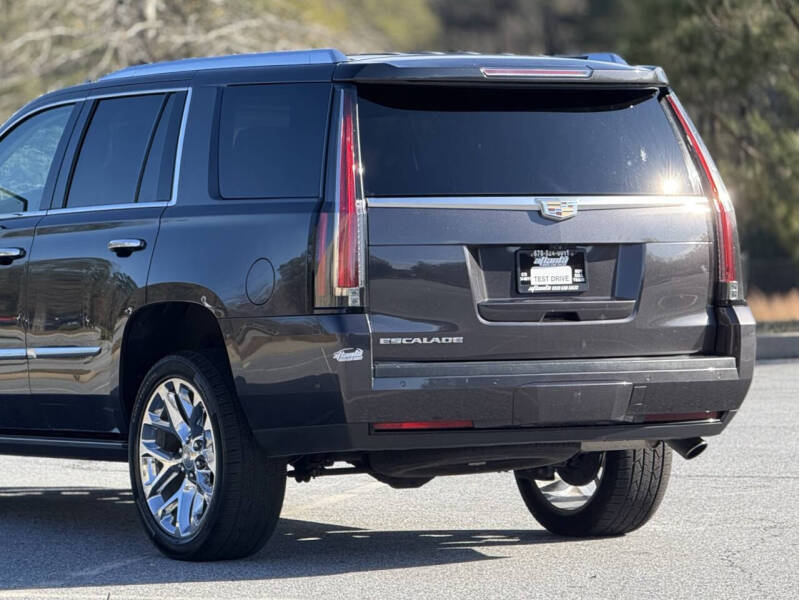 2017 Cadillac Escalade Premium Luxury
