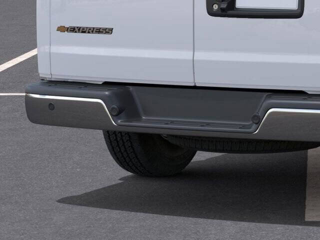 2026 Chevrolet Express 2500