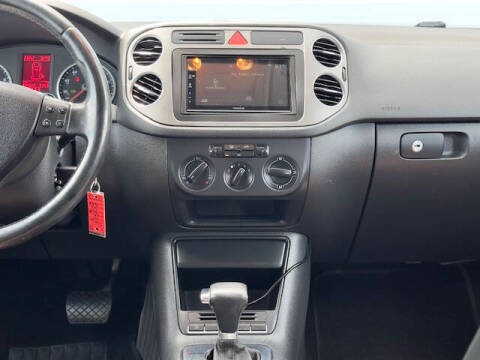 2009 Volkswagen Tiguan SE 4Motion