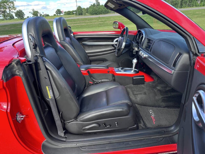 2004 Chevrolet SSR LS