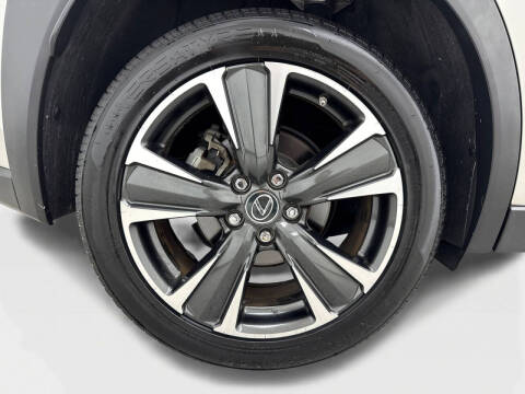 2020 Lexus UX 200