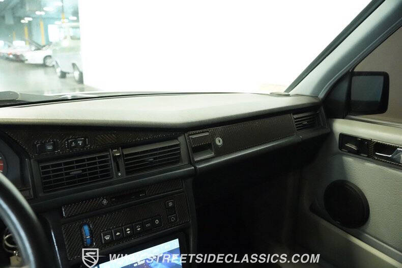 1989 Mercedes-Benz 190-Class 190 E 2.6