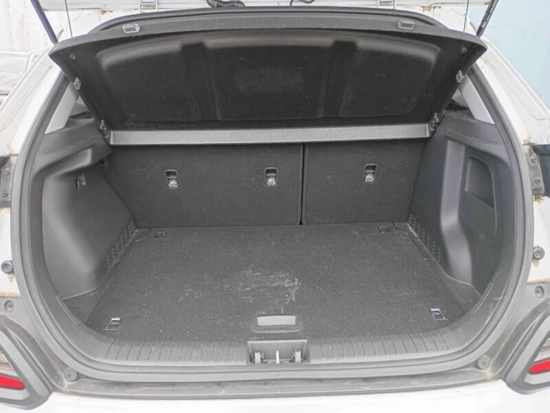 2020 Hyundai Kona SEL