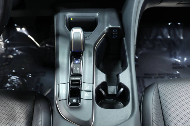 2023 Toyota Crown Limited