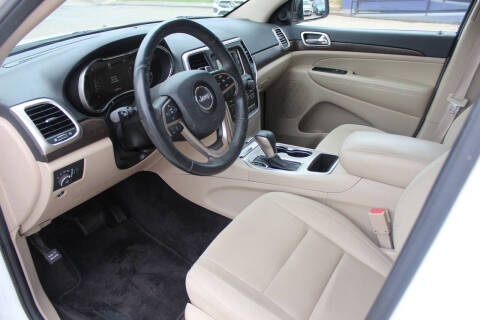 2016 Jeep Grand Cherokee Laredo