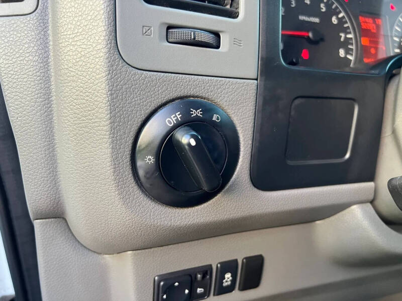 2013 Nissan NV