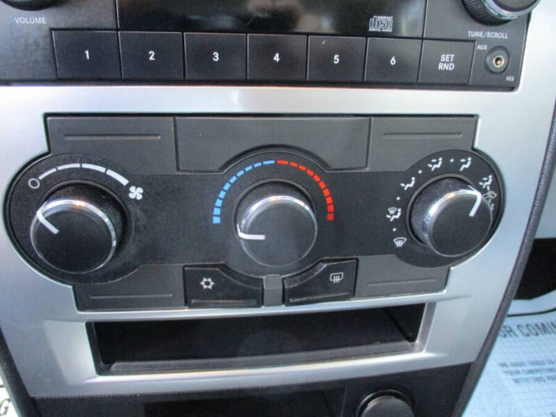 2009 Dodge Charger SE