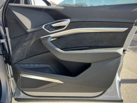 2021 Audi e-tron Sportback quattro Prestige