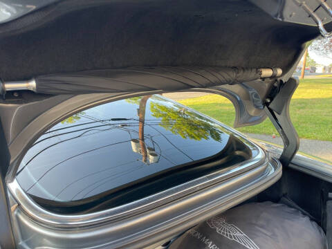 2005 Aston Martin V12 Vanquish S