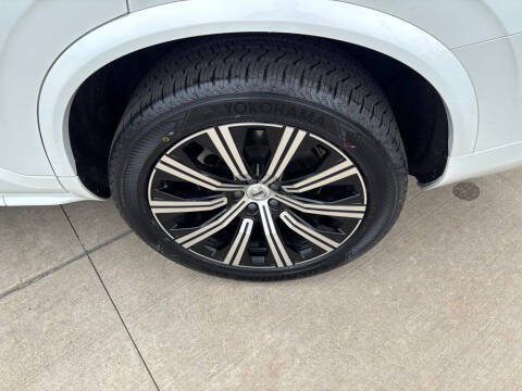 2023 Volvo XC90 B5 Core