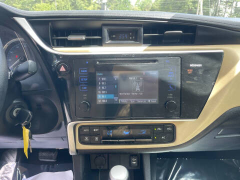 2017 Toyota Corolla LE