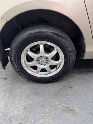 2005 Toyota Sienna LE 7 Passenger