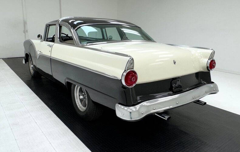 1955 Ford Fairlane
