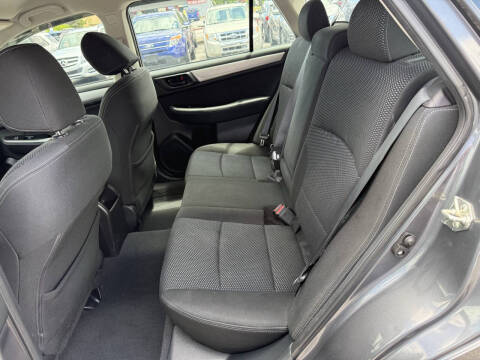 2018 Subaru Outback 2.5i
