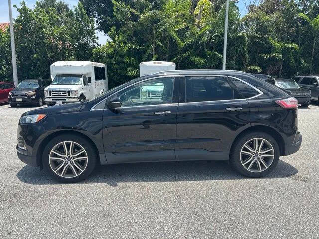2020 Ford Edge Titanium