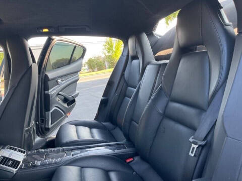 2012 Porsche Panamera Turbo S