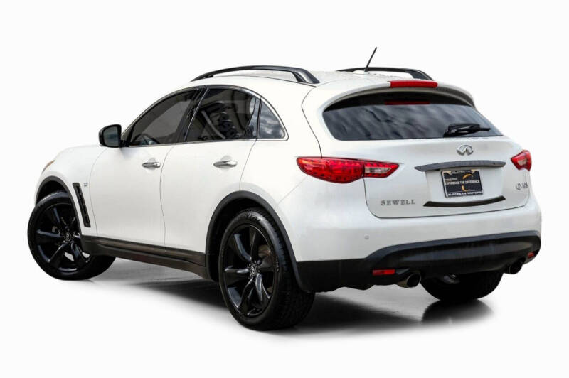 2015 Infiniti QX70