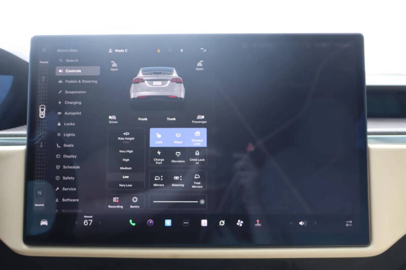2022 Tesla Model X Plaid