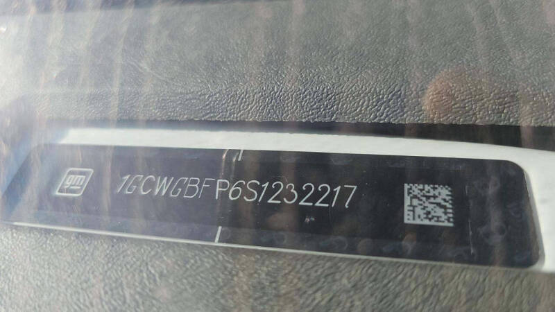 2025 Chevrolet Express 2500