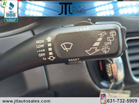 2011 Audi Q5 2.0T quattro Premium Plus