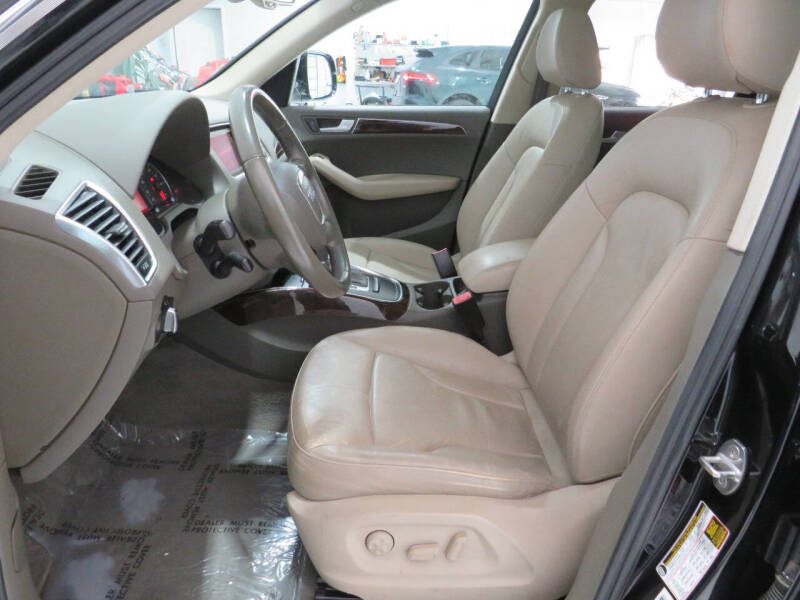 2012 Audi Q5 2.0T quattro Premium Plus