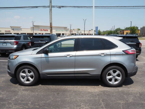 2020 Ford Edge SE