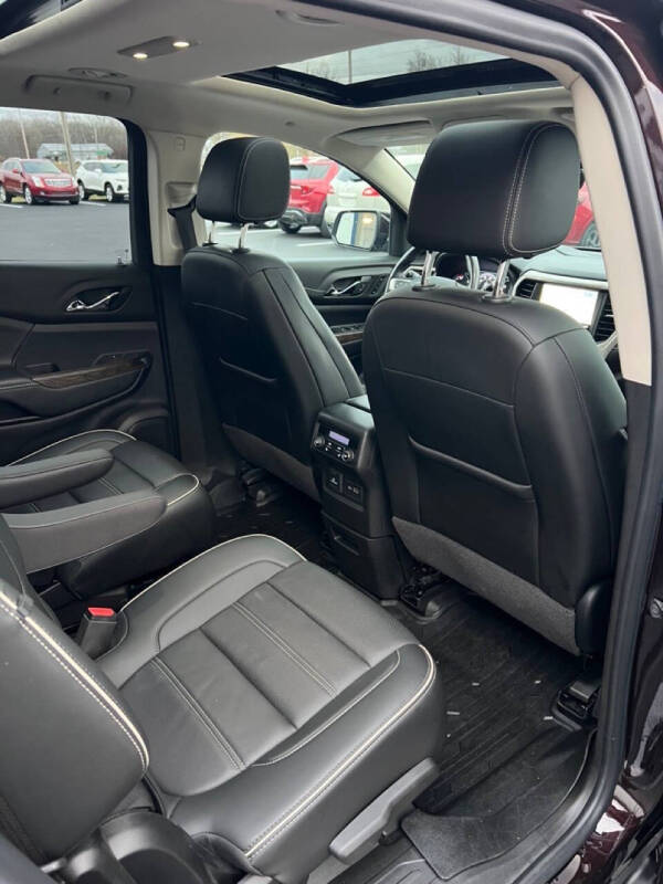 2021 GMC Acadia Denali