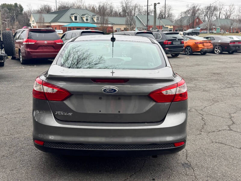 2012 Ford Focus S
