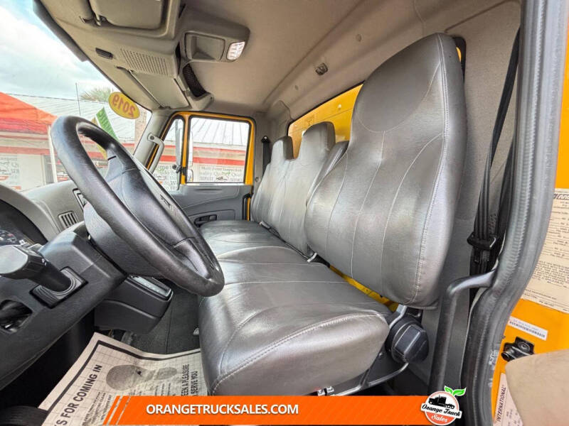 2019 International DuraStar 4300