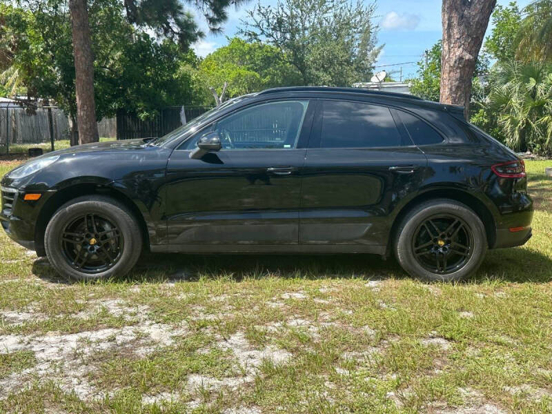 2017 Porsche Macan Turbo