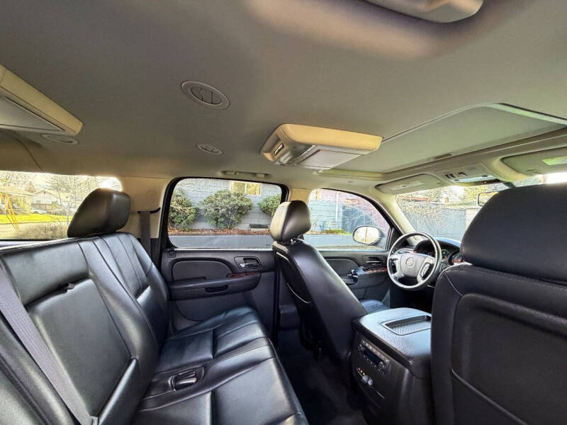 2013 GMC Yukon XL SLT