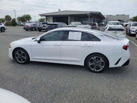 2023 Kia K5 EX