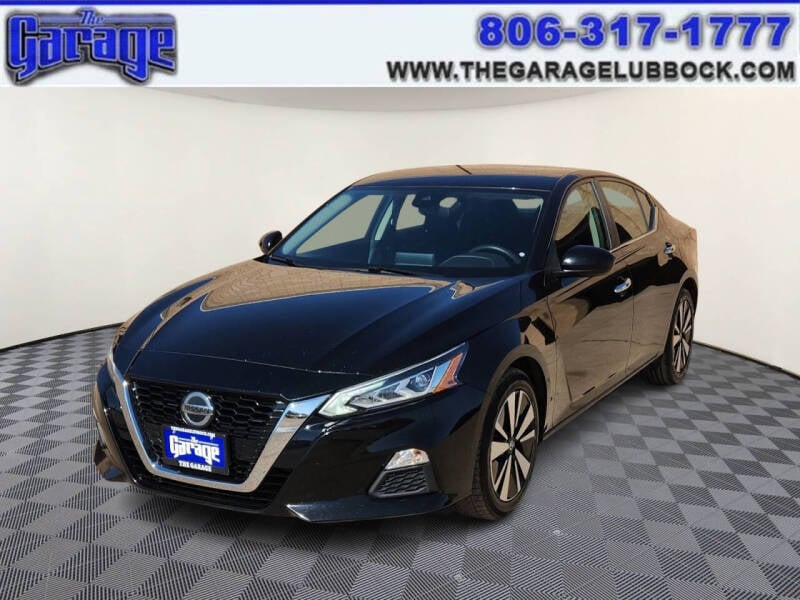 2022 Nissan Altima for sale at The Garage in Lubbock TX