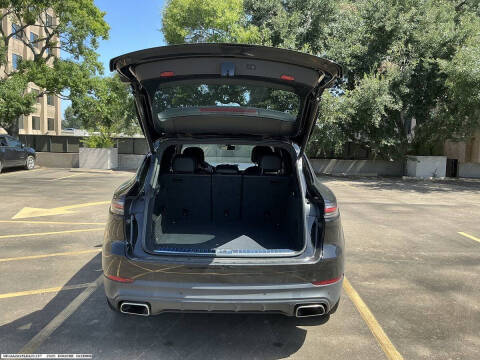 2020 Porsche Cayenne