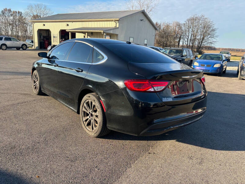 2015 Chrysler 200 Limited photo 5