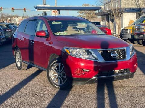 2013 Nissan Pathfinder for sale at GO GREEN MOTORS in Lakewood CO