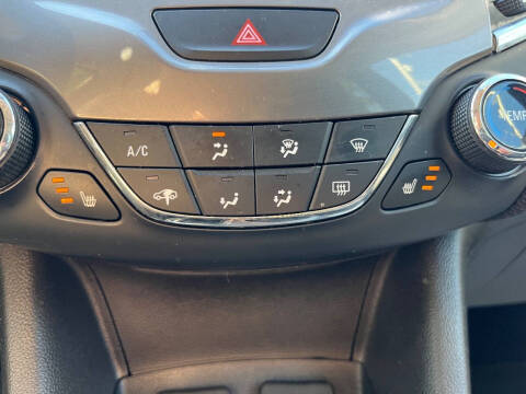 2018 Chevrolet Cruze LT Auto