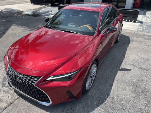 2023 Lexus IS 300