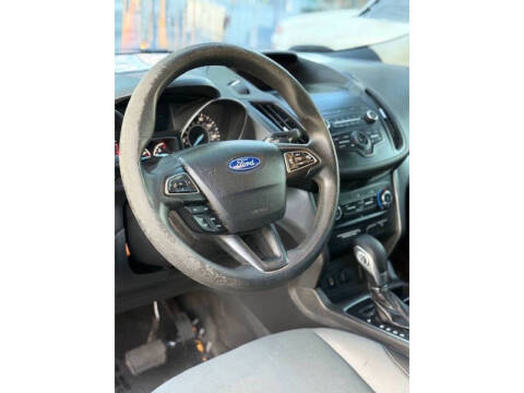 2019 Ford Escape S