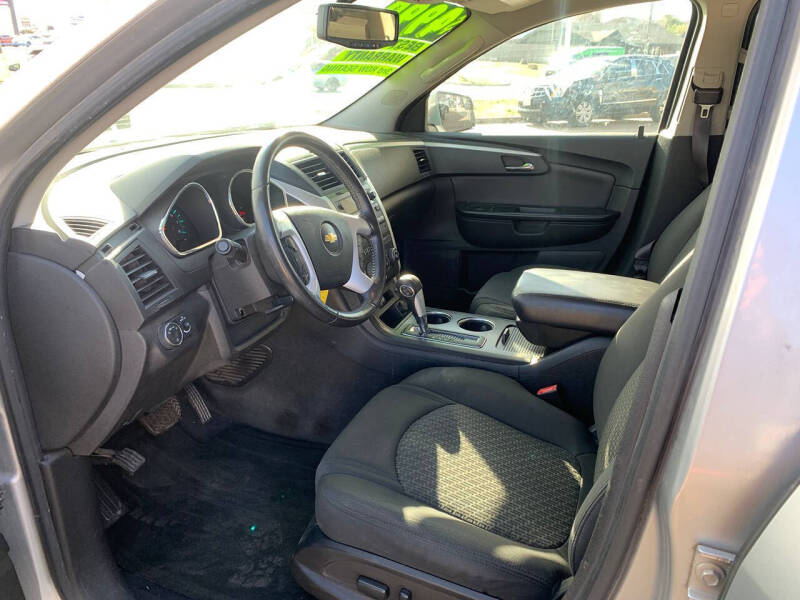 2011 Chevrolet Traverse LT