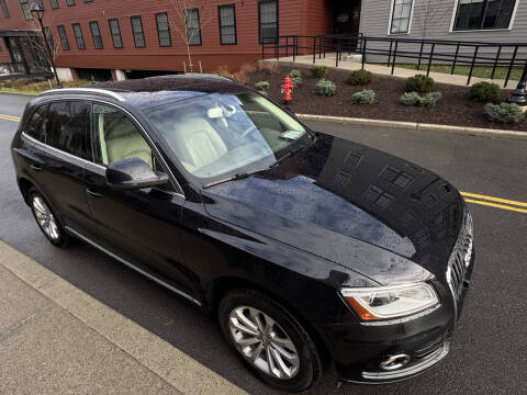 2014 Audi Q5 2.0T quattro Premium Plus